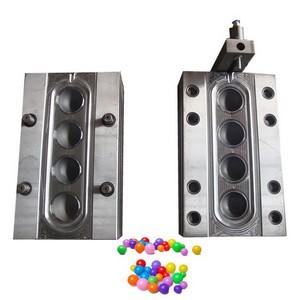 Moldes de soplado para pelotas de plastico Moldes de soplado para pelotas de plastico