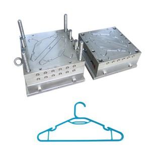 Molde para Injeção de Cabide de Plástico