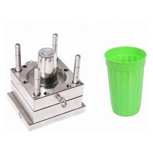 Molde para Injeção de Copo de Plastico